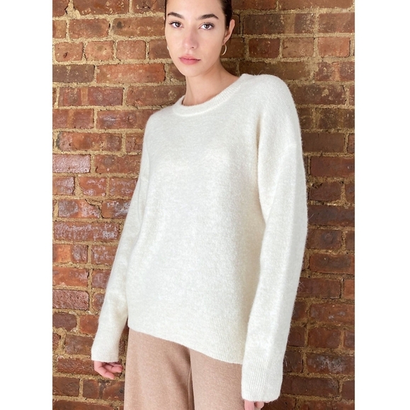 Aritzia Babaton Thurlow Sweater oak size XS /
XXS